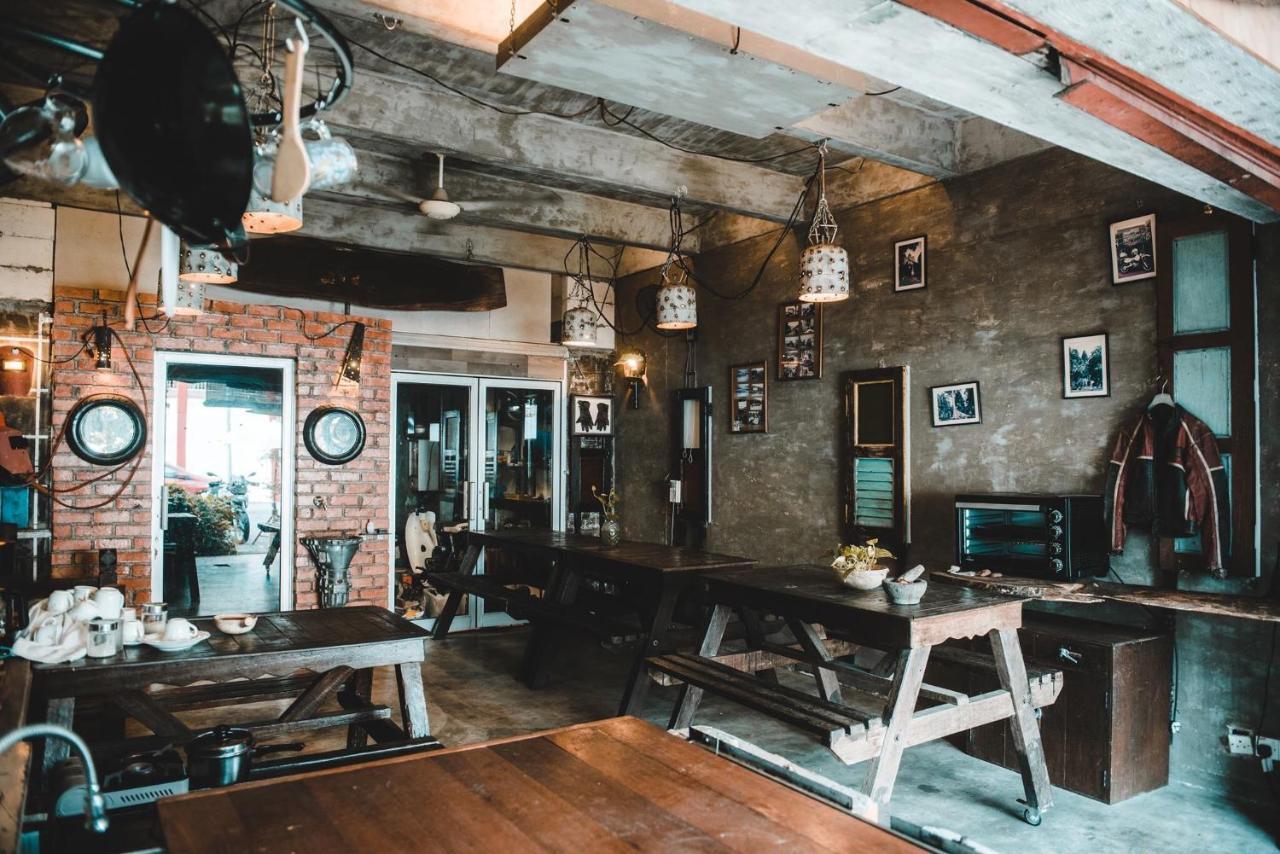Motodorm Langkawi Pansiyon Kuah Dış mekan fotoğraf